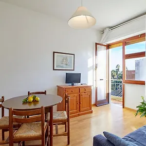 https://castelfranco-appartamenti-a-100-metri-dal-mare.hotelitalianriviera.com