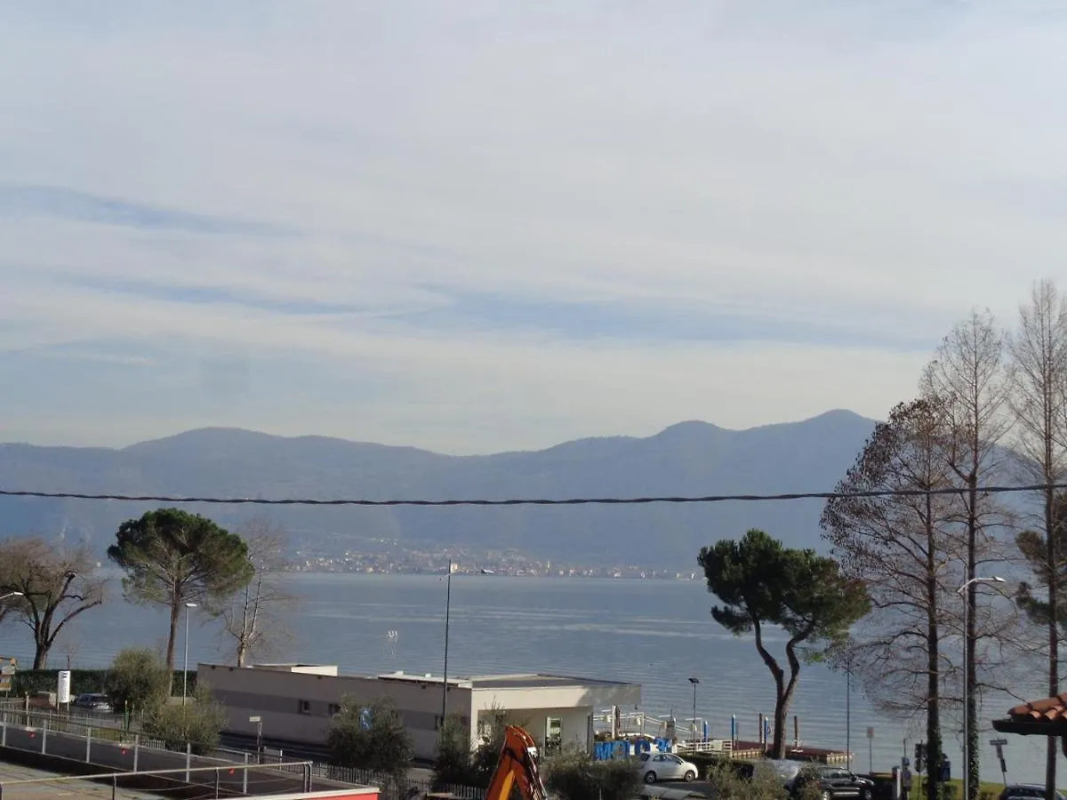 Casa Al Lago D'Iseo Vista Panoramica Apartment Predore 0*,  Italy